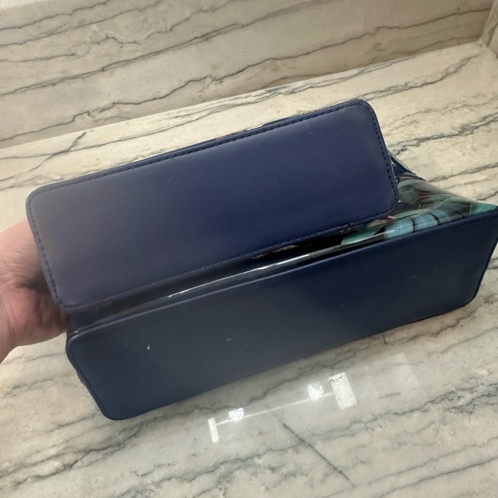 Ted Baker London Black and Green Cosmetic Bags - Picture 3 of 16
